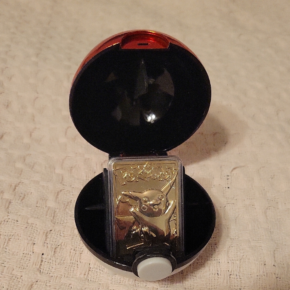 Pokemon Pikachu 23k Card #25 & Red and Black Trading Card Holder